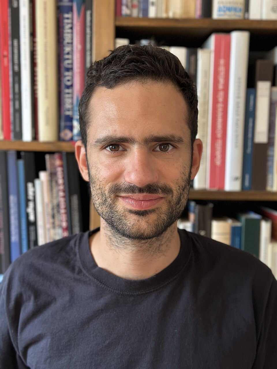Kostas Konstantinidis
